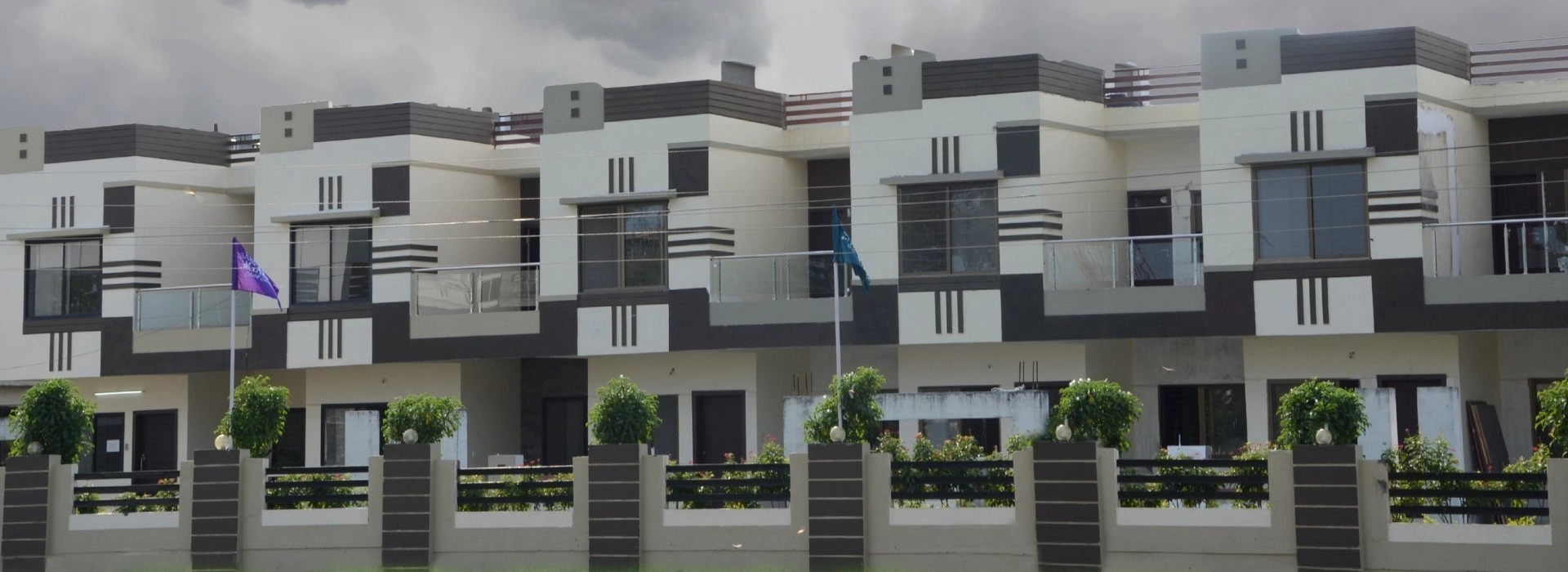 Row houses in Rau Indore offering independent living, strong connectivity and high investment returns with growing demand